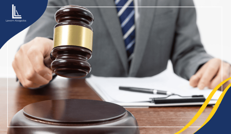 Defensa legal en audiencia de procedimiento expedito